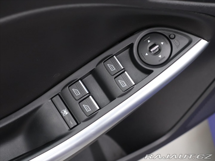 Ford Focus 2,0 EB 184kW ST Aut.klima 2012