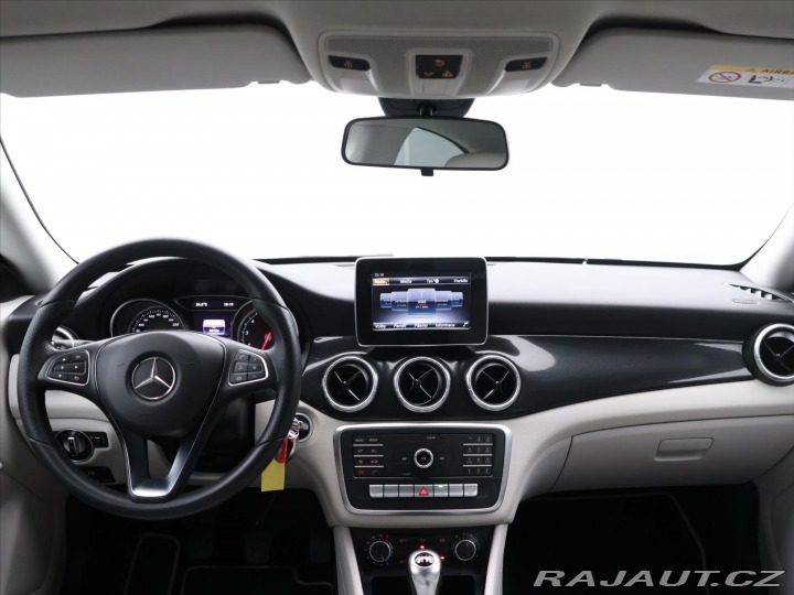 Mercedes-Benz CLA 1,6 180 90kW Entry Kůže N 2016