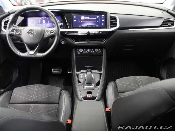 Opel Grandland 1,6 PHEV 165kW LED Matrix 2024