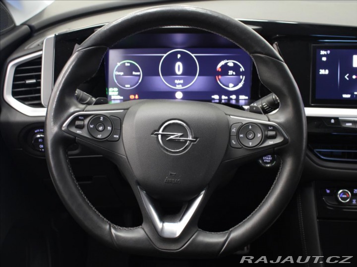 Opel Grandland 1,6 PHEV 165kW LED Matrix 2024