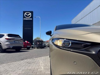 Mazda 3 2,5   2025 2,5l G140 AT H 2026