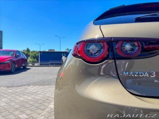 Mazda 3 2,5   2025 2,5l G140 AT H 2026