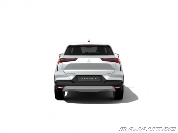 Mitsubishi Grandis 1.3 7DCT M-HYBRID_ INTEN 2026