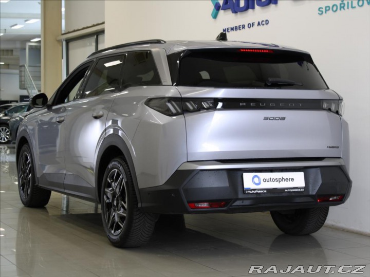 Peugeot 5008 1,2 Hybrid Allure 20tkm. 2025