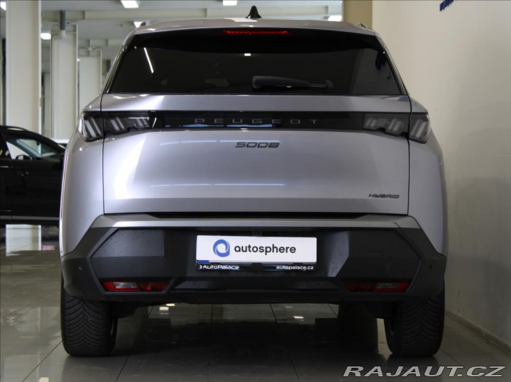 Peugeot 5008 1,2 Hybrid Allure 20tkm. 2025