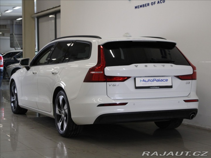 Volvo V60 2,0 D3 110kW AT Mom.2xSad 2019