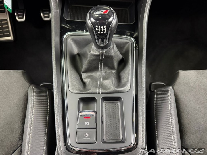 Seat Leon Cupra 300 2.0 TSI, 221 kW 2018