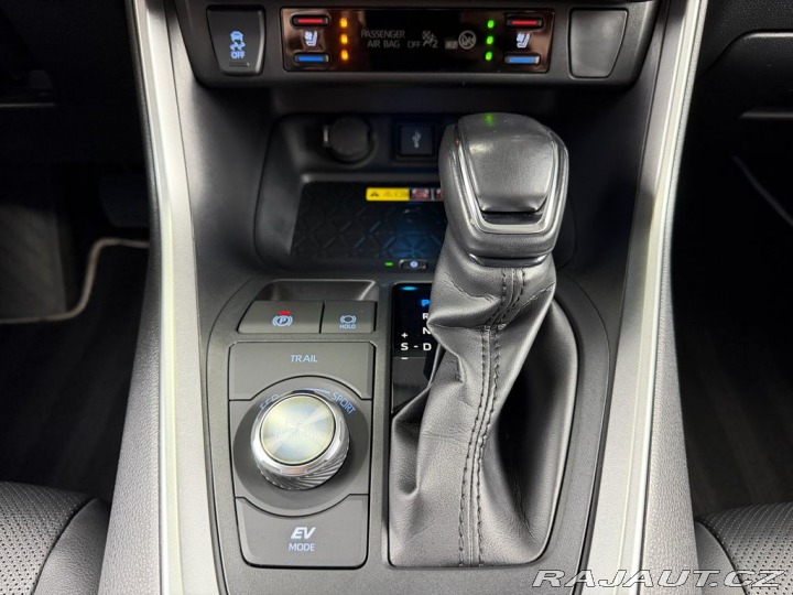 Toyota RAV4 2.5 HYBRID e-CVT 4WD EXEC 2022
