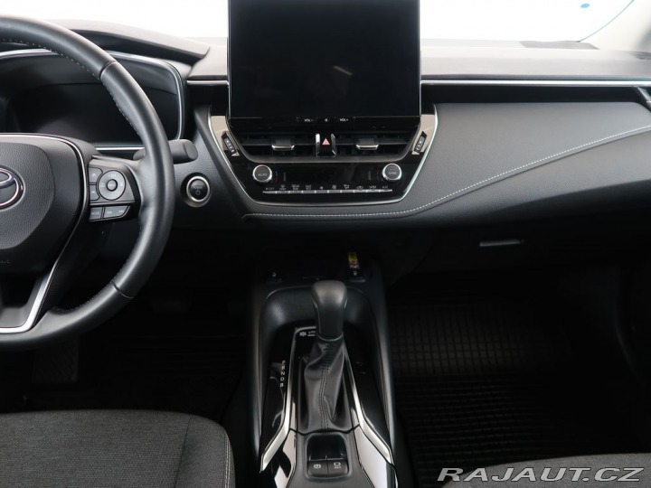 Toyota Corolla 1.8Hybrid,CZ,1Maj,Style 2023