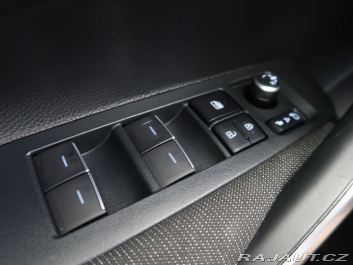 Toyota Corolla 1.8Hybrid,CZ,1Maj,Style 2023
