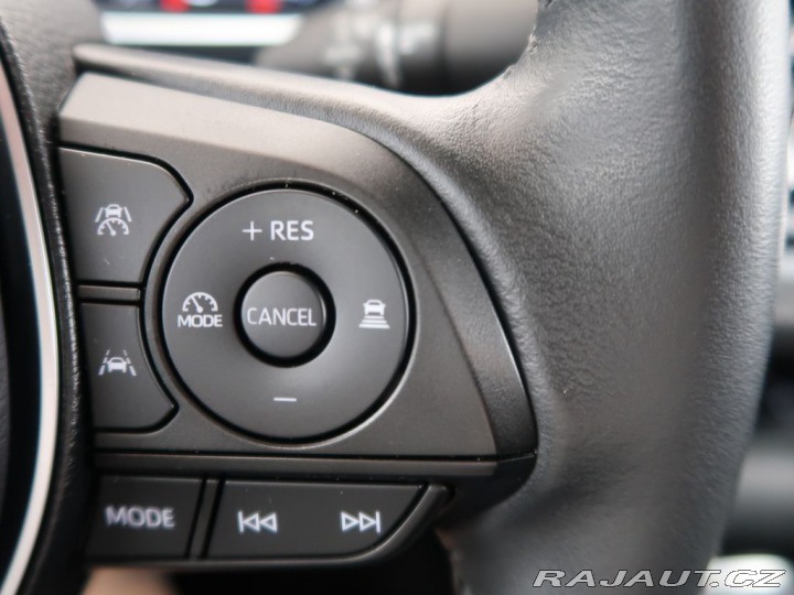Toyota Corolla 1.8Hybrid,CZ,1Maj,Style 2023