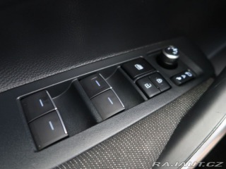 Toyota Corolla 1.8Hybrid,CZ,1Maj,Style 2023