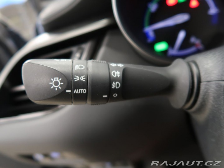 Toyota C-HR 2.0Hybrid,CZ,1Maj,Style 2023