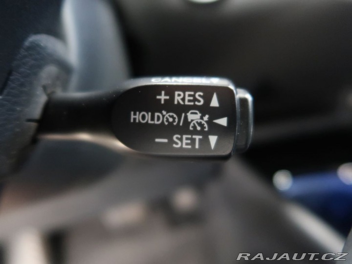 Toyota C-HR 2.0Hybrid,CZ,1Maj,Style 2023