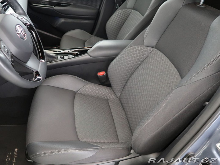 Toyota C-HR 2.0Hybrid,CZ,1Maj,Style 2023