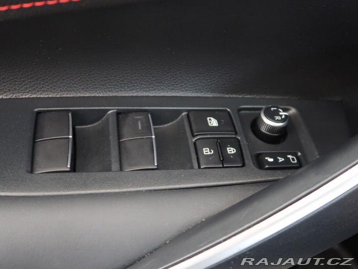 Toyota Corolla 1.8Hybrid,CZ,1Maj,GR-Spor 2025