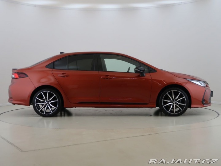 Toyota Corolla 1.8Hybrid,CZ,1Maj,GR-Spor 2025