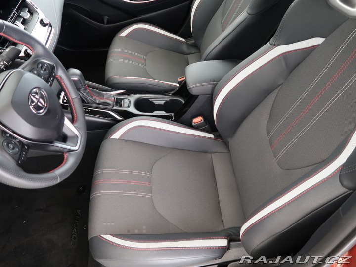 Toyota Corolla 1.8Hybrid,CZ,1Maj,GR-Spor 2025