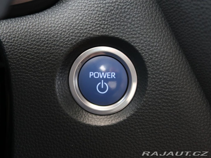 Toyota Corolla 1.8Hybrid,CZ,1Maj,Active 2022