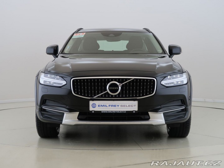 Volvo V90 2.0D4,140kW,4x4,Cross Cou 2017