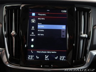 Volvo V90 2.0D4,140kW,4x4,Cross Cou 2017