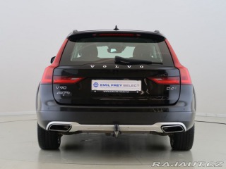 Volvo V90 2.0D4,140kW,4x4,Cross Cou 2017
