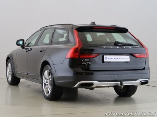 Volvo V90 2.0D4,140kW,4x4,Cross Cou 2017