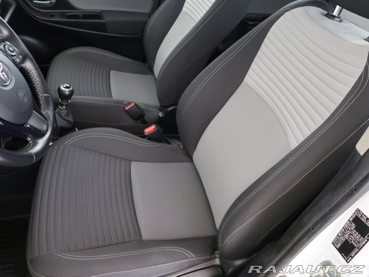 Toyota Yaris 1.5 DualVVT-i,CZ,ActiveCi 2018