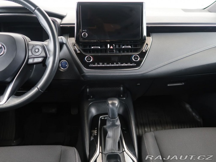 Toyota Corolla 2.0Hybrid,CZ,1Maj,Comfort 2022