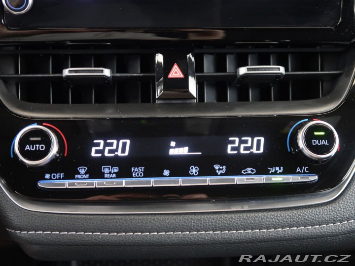 Toyota Corolla 2.0Hybrid,CZ,1Maj,Comfort 2022
