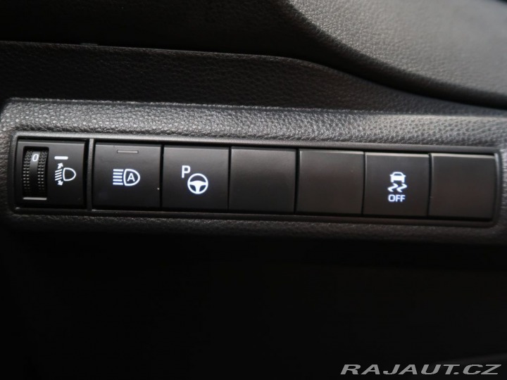 Toyota Corolla 2.0Hybrid,CZ,1Maj,Comfort 2022