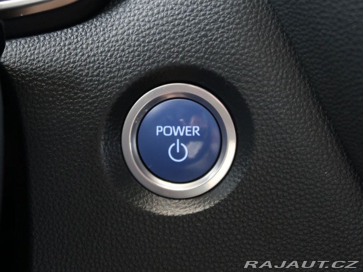 Toyota Corolla 2.0Hybrid,CZ,1Maj,Comfort 2022