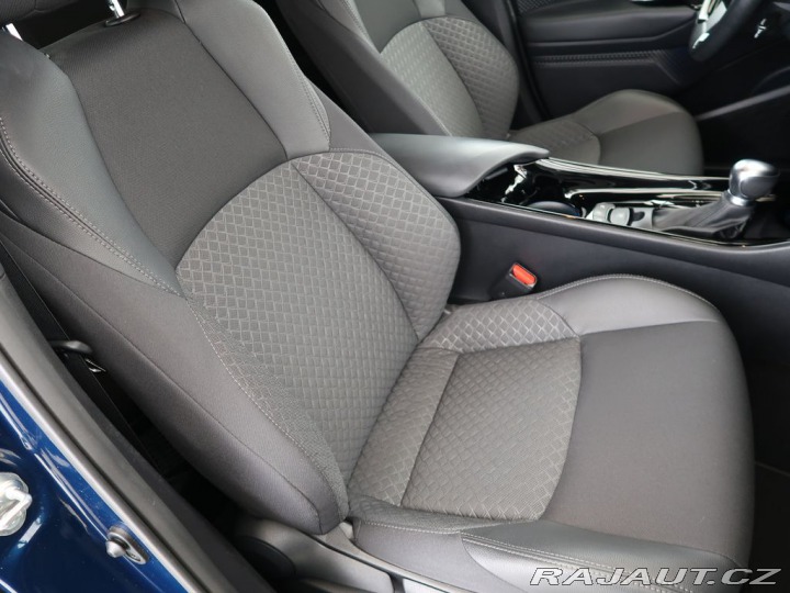 Toyota C-HR 2.0Hybrid,CZ,1Maj,Style 2023