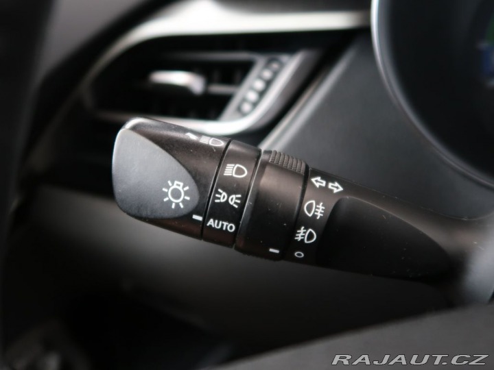 Toyota C-HR 2.0Hybrid,CZ,1Maj,Style 2023