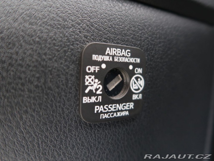 Toyota C-HR 2.0Hybrid,CZ,1Maj,Style 2023
