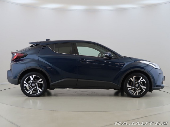 Toyota C-HR 2.0Hybrid,CZ,1Maj,Style 2023
