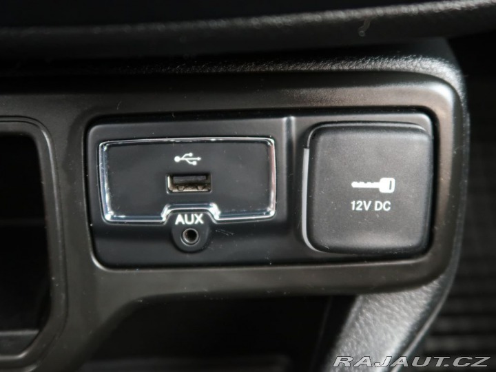 Jeep Renegade 1.3T-GDI,AT,CZ,1Maj,Limit 2020