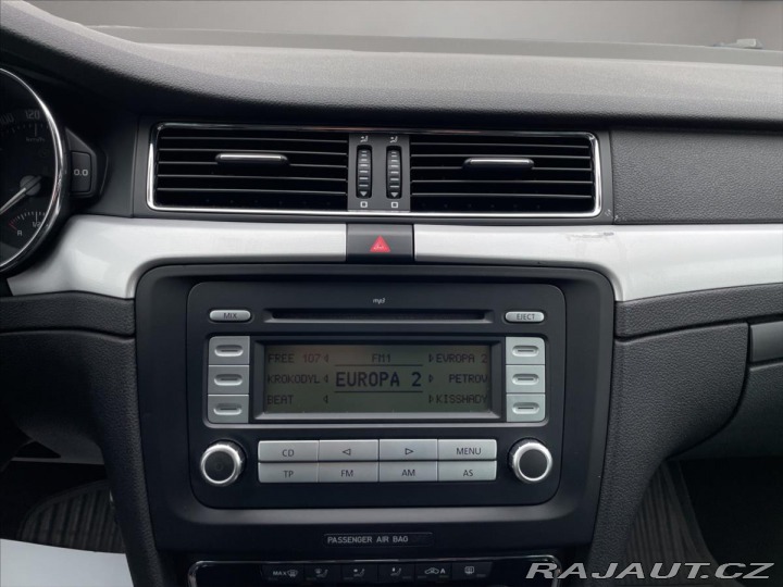 Škoda Superb 2,0 TDi DSG 125kW Eleganc 2010
