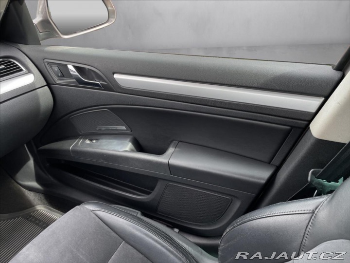 Škoda Superb 2,0 TDi DSG 125kW Eleganc 2010