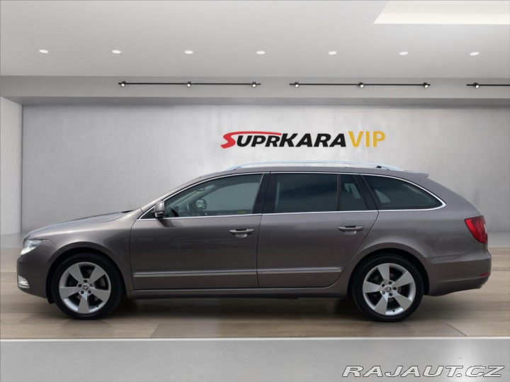 Škoda Superb 2,0 TDi DSG 125kW Eleganc 2010
