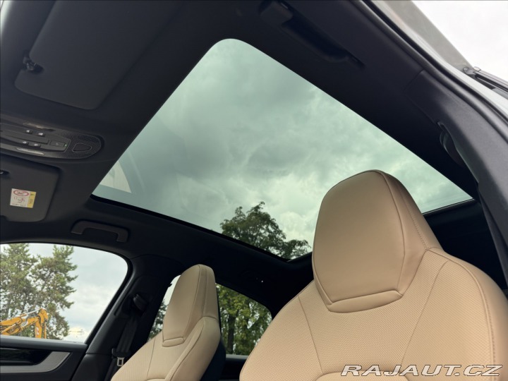 Porsche Cayenne Coupe Sport Chrono Vzduc 2025