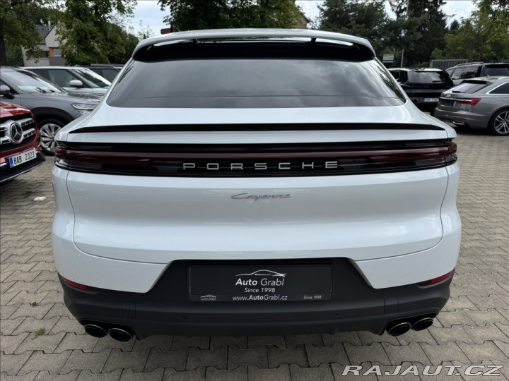 Porsche Cayenne Coupe Sport Chrono Vzduc 2025