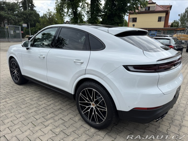 Porsche Cayenne Coupe E3 II Sport Chrono 2025