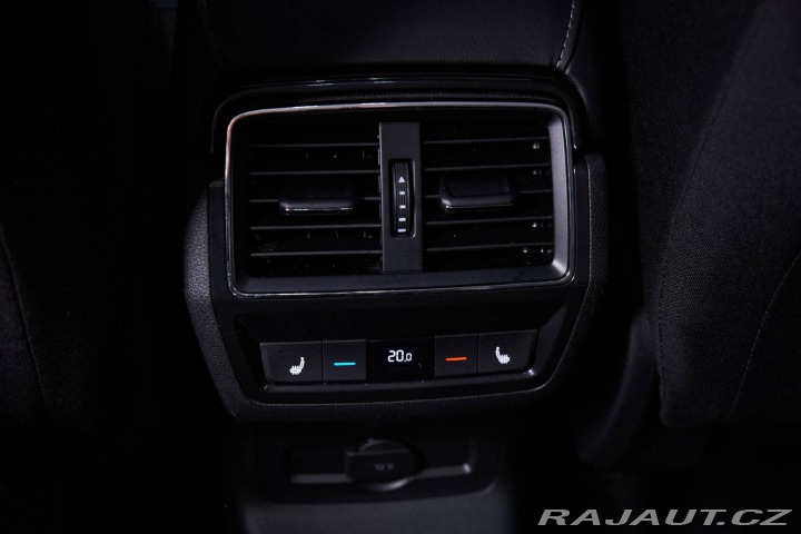 Škoda Karoq 2.0 TDI EVO SCR Style 4x 2023