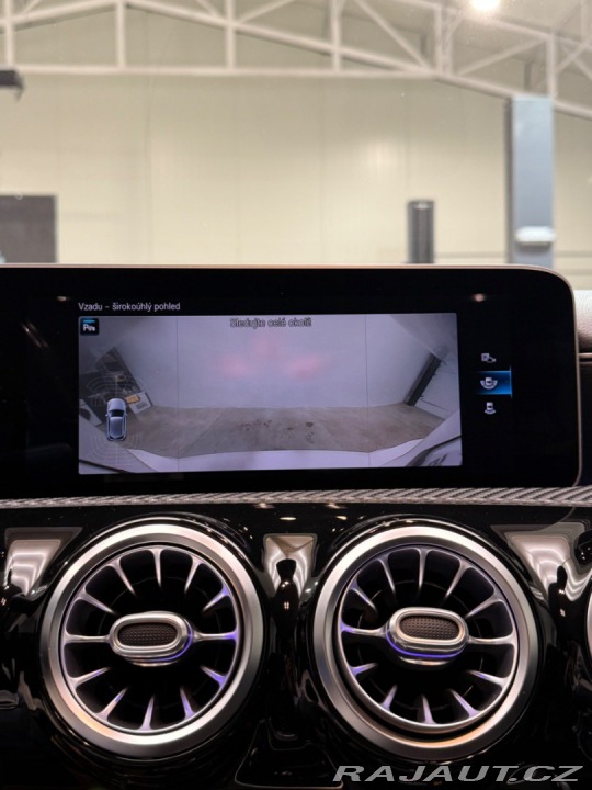 Mercedes-Benz A 180 d /T 2018