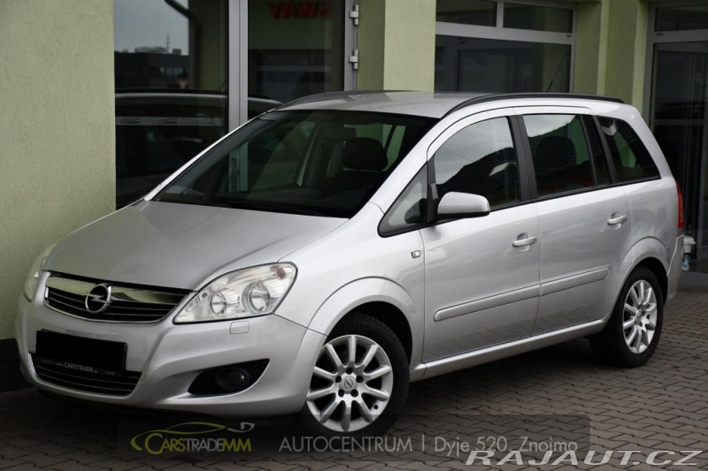 Opel Zafira 1.8i VYHŘ. SEDAČKY 7.MÍST