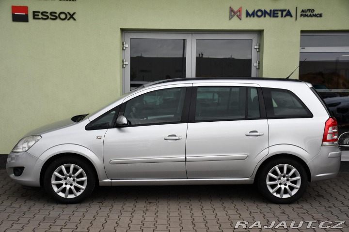 Opel Zafira 1.8i VYHŘ. SEDAČKY 7.MÍST 2009