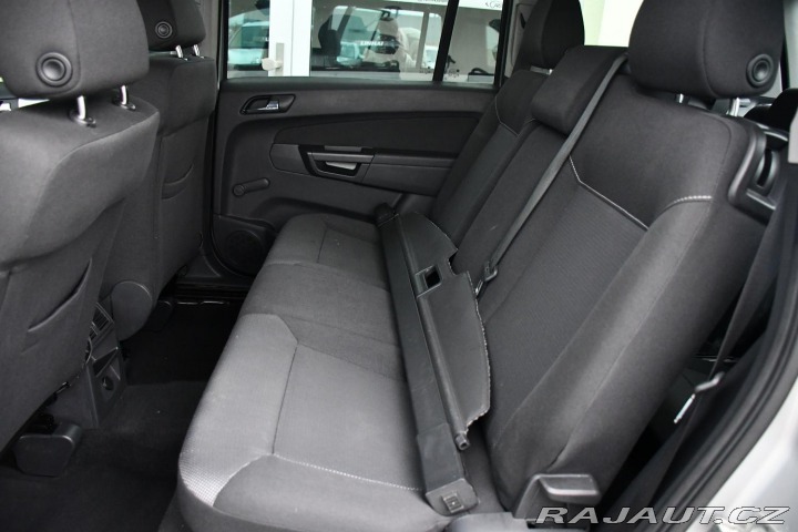 Opel Zafira 1.8i VYHŘ. SEDAČKY 7.MÍST 2009