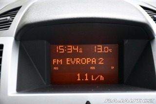 Opel Zafira 1.8i VYHŘ. SEDAČKY 7.MÍST 2009
