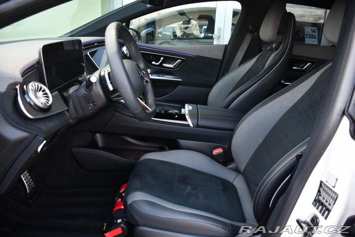 Mercedes-Benz EQE 350 AMG PREMIUM 4MATIC 1M 2025